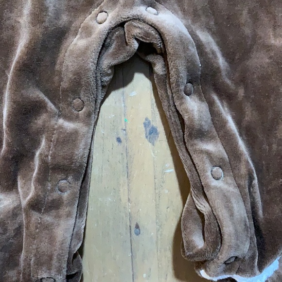 Janie and jack brown velour romper - Picture 4 of 6